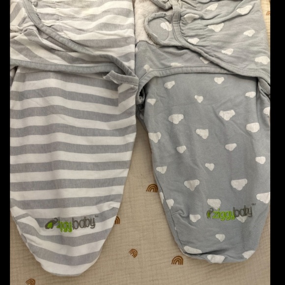 Zippy Baby Velcro swaddle - Picture 2 of 2